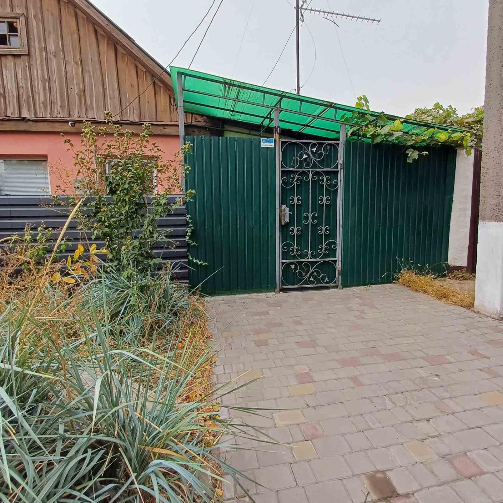 Apartamento Частный Дом, Отдельный Вход И Двор Cherkasy Exterior foto