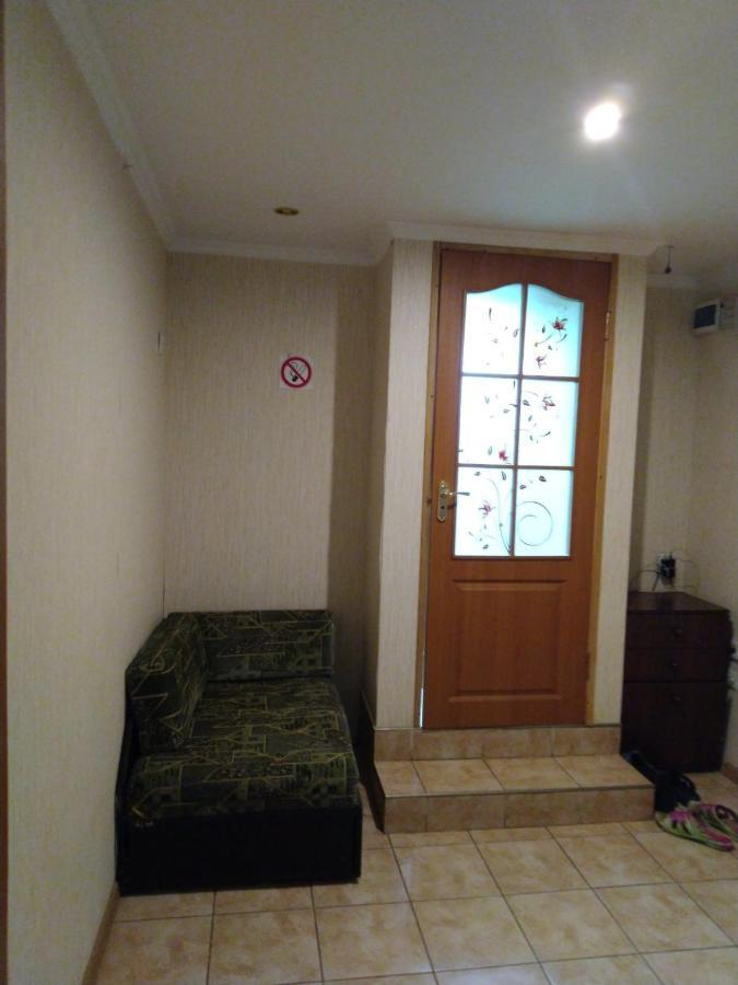 Apartamento Частный Дом, Отдельный Вход И Двор Cherkasy Exterior foto